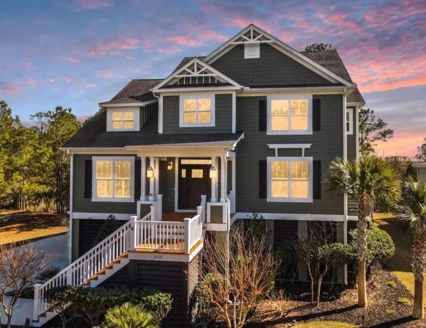 signs your summerville home needs exterior repainting